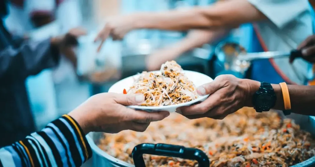 Сьогодні Всесвітній день бідних