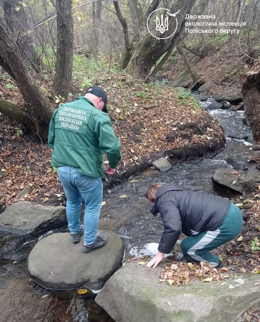Перевірка можливого забруднення річки Глинянка у Звягельському районі