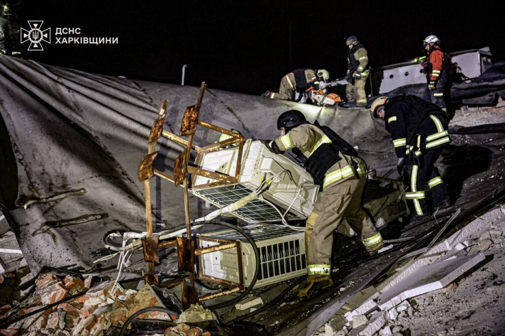 Триває рятувальна операція в Дніпрі