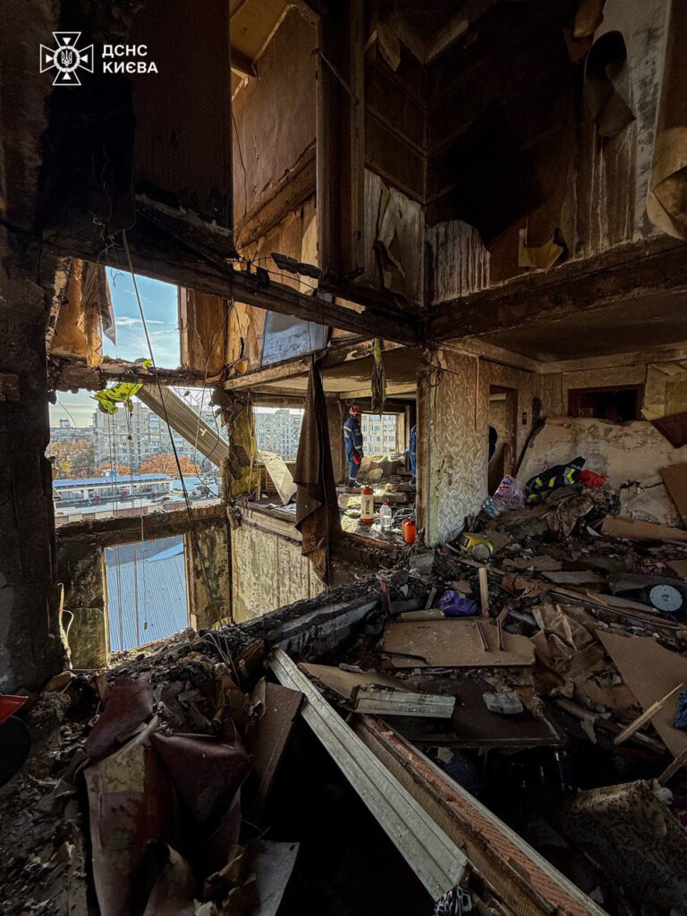 Фото тижня: Київ. Перед вами – зболений кадр міста, яке пережило чергову ніч жаху