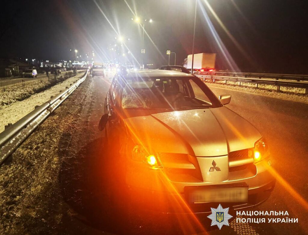 Два смертельні наїзди за вихідні на дорогах