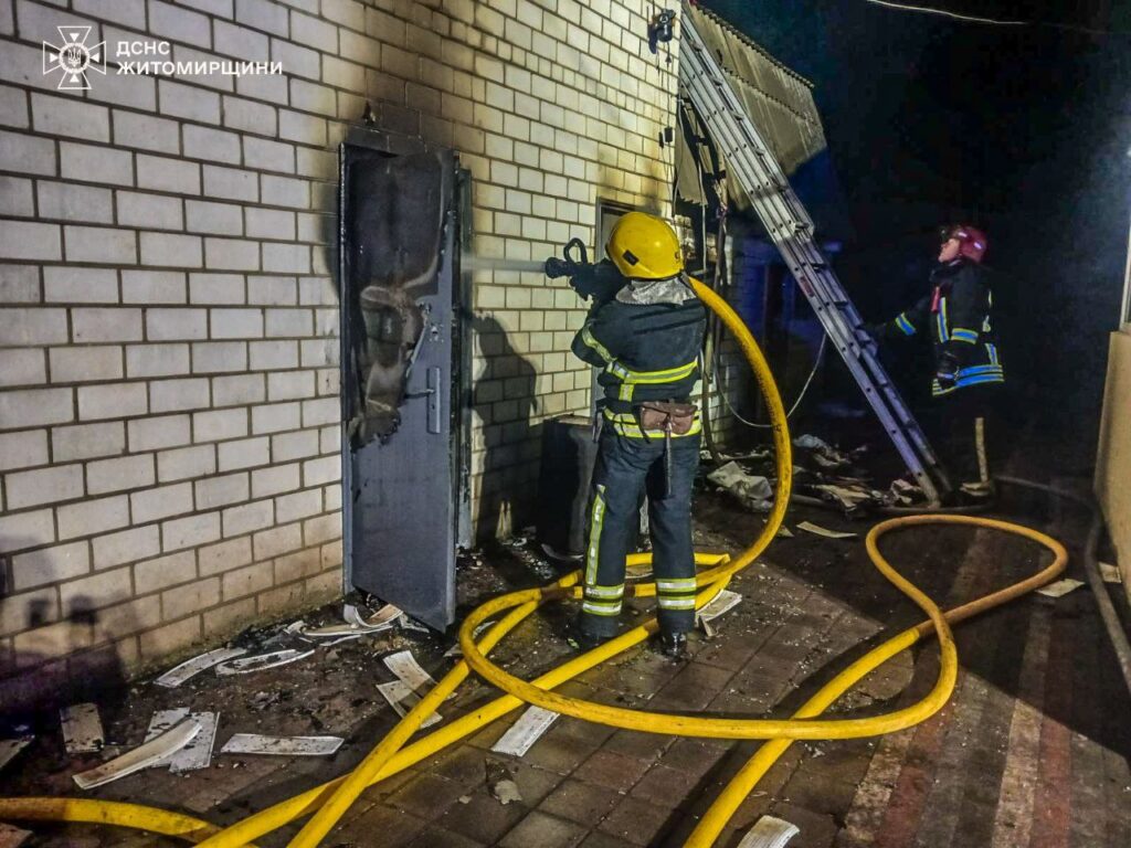 Бердичів: під час пожежі травмовано трьох людей