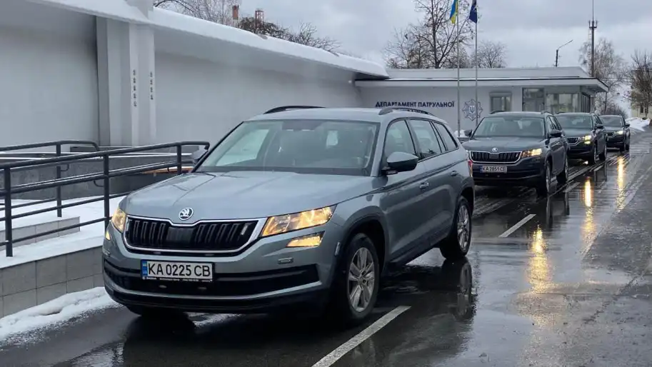 Мінімум три патрульні автомобілі «Фантом» запустять на дороги протягом місяця, – Міністр МВС Вигівський. ВІДЕО