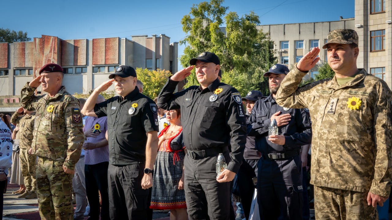 У Житомирі вшанували пам'ять полеглих Захисників і Захисниць України. ФОТО